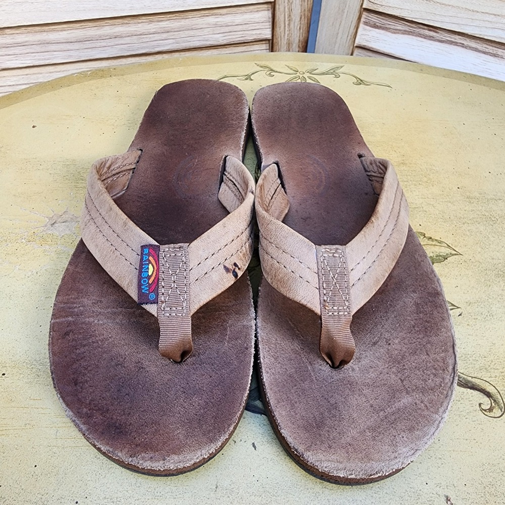Rainbow Sz 6 Brown Leather Sandals Flip Flops Casual Coastal Beachy Vacation